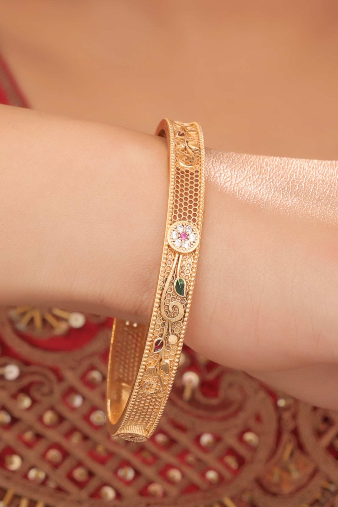 Zivay Saroja Bangles – High Gold Plated (Set of 2)