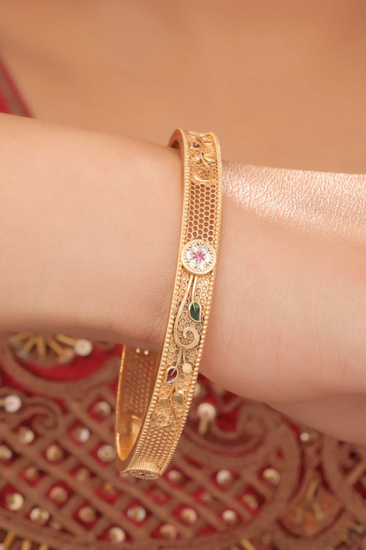 Zivay Saroja Bangles – High Gold Plated (Set of 2)